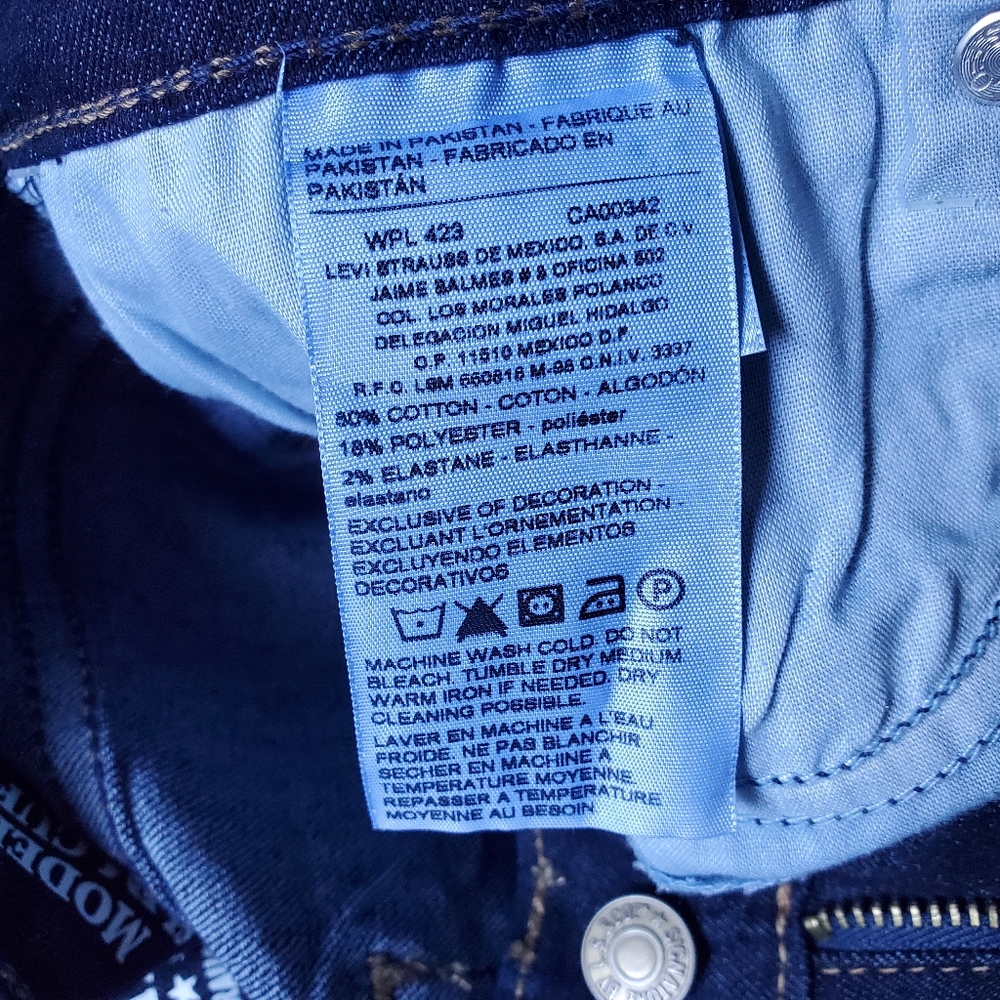 Signature by Levi Strauss Modern Slim Cuff Jeans Dark Wash - Sz 8 - Picture 11 of 12